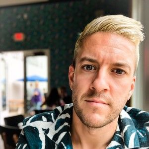 Meet your Posher, Corey